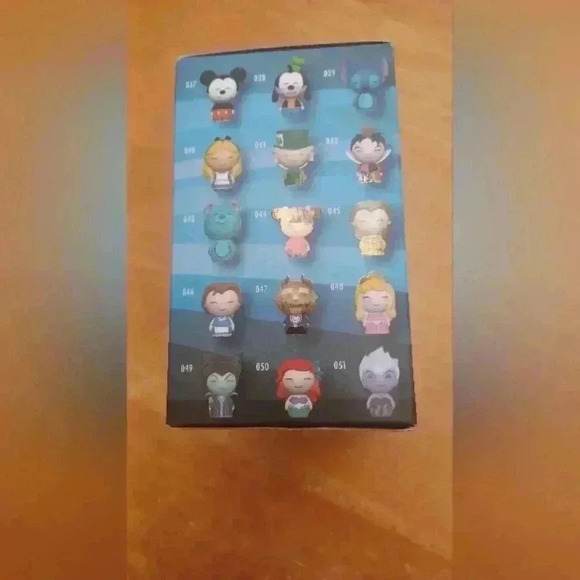 Funko Dorbz! DISNEY Alice #040 Limited  Edition Chase Edition Vinyl Sugar - Picture 2 of 6